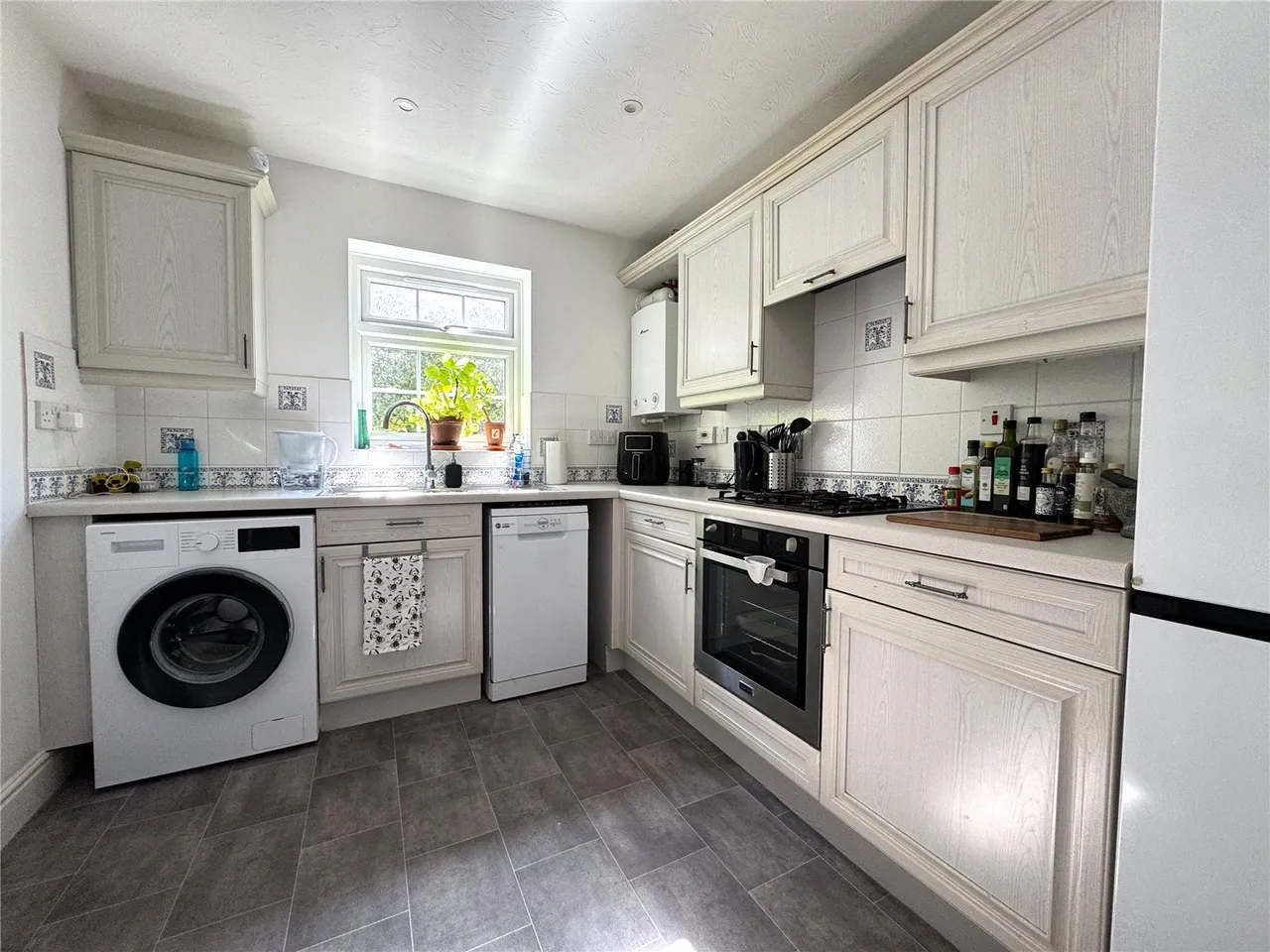 Townside Place, Camberley, Surrey, GU15 3HS, photo 4