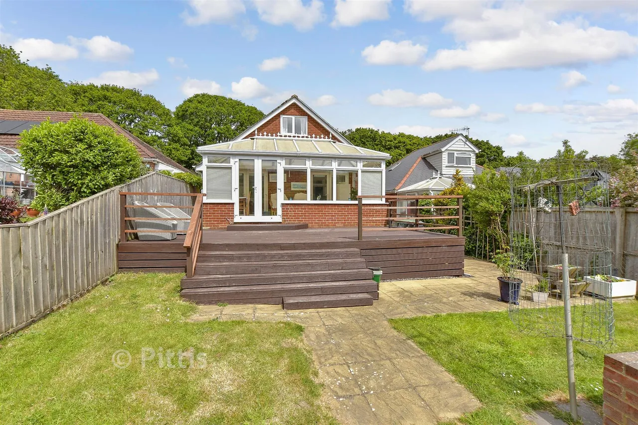 Cliff Bridge, Shanklin, PO37, photo 18