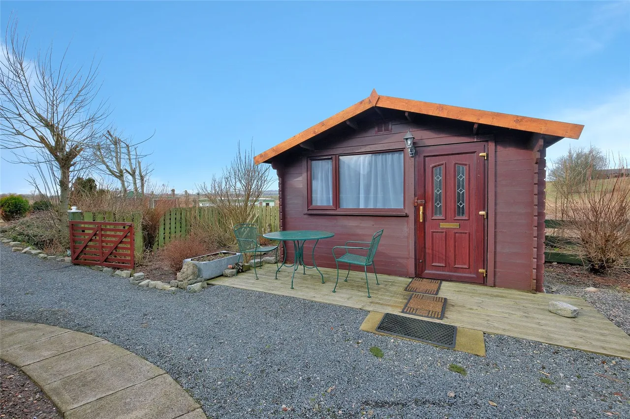 Auchmaud Cottage, Hatton, AB42, photo 23