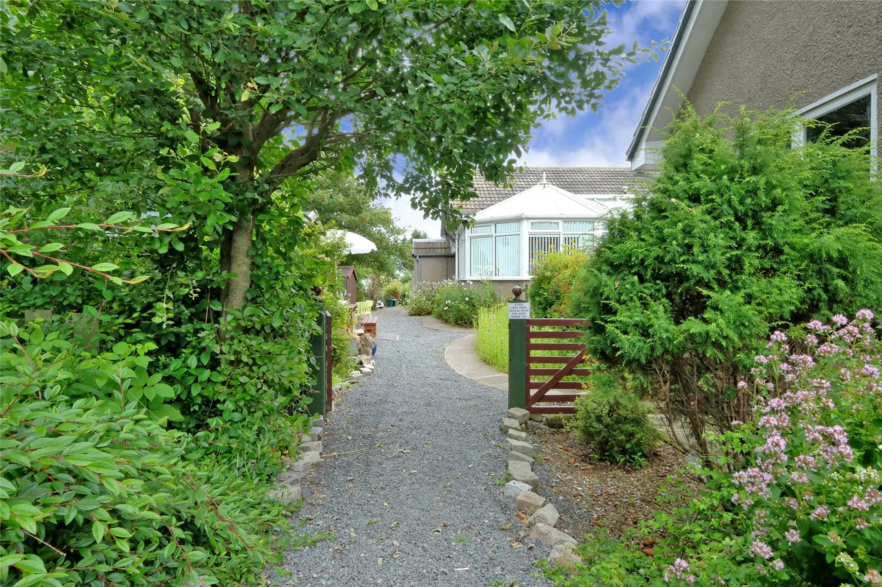 Auchmaud Cottage, Hatton, AB42, photo 24