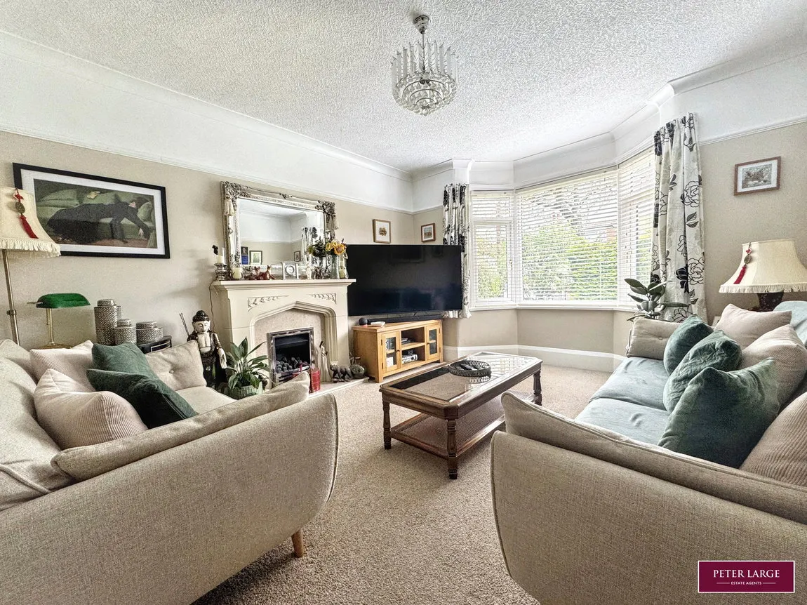 Plas Avenue, Prestatyn, Denbighshire, LL19 9NH, photo 3
