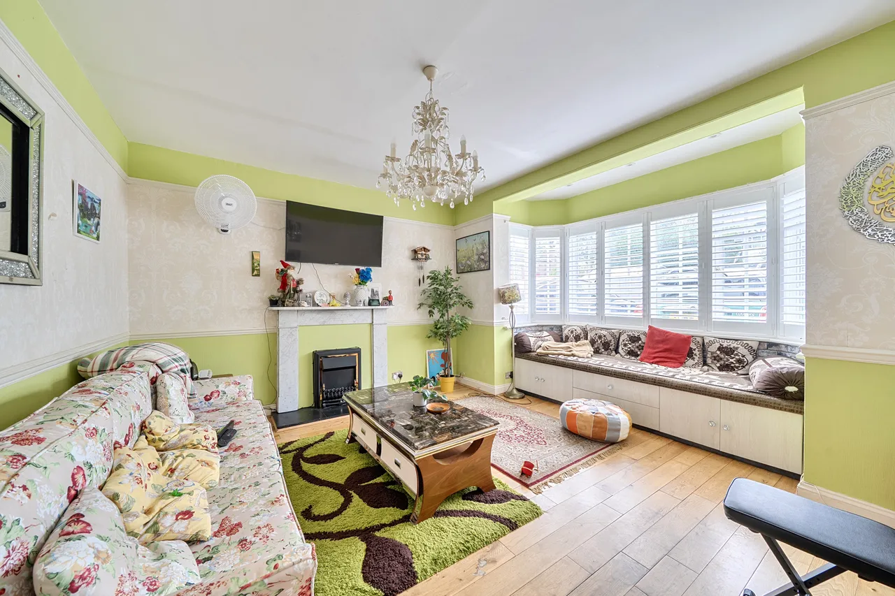 28 Elms Road, Harrow, photo 5
