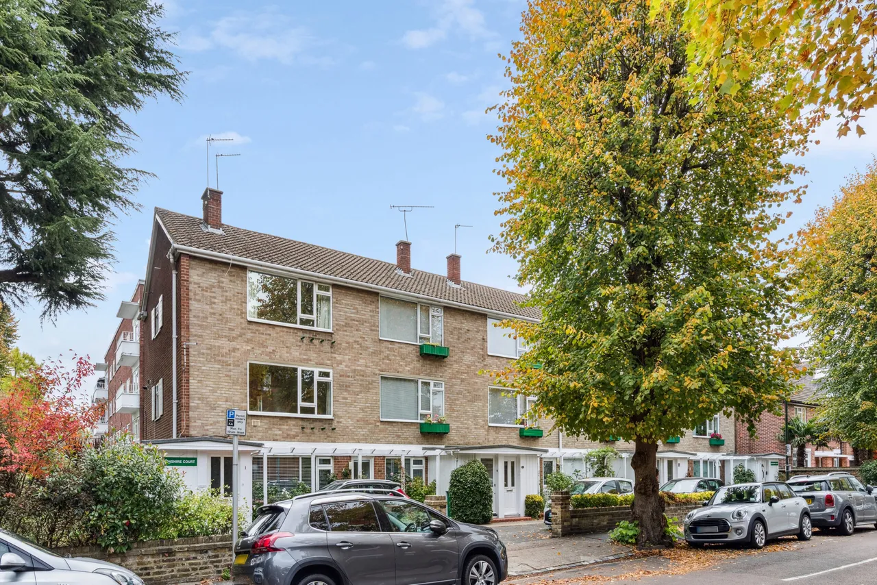 flat to rent, Holmesdale Road, TW9