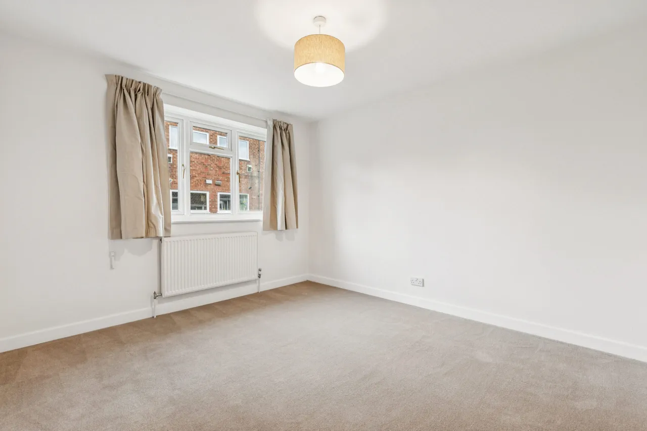 Holmesdale Road, TW9, photo 11