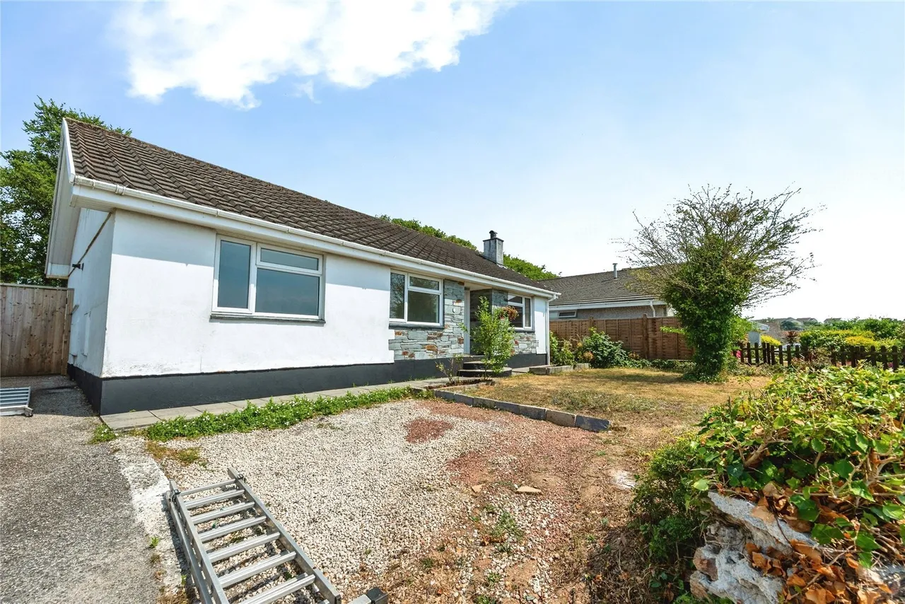 St. Matthews Hill, Wadebridge, PL27, photo 14