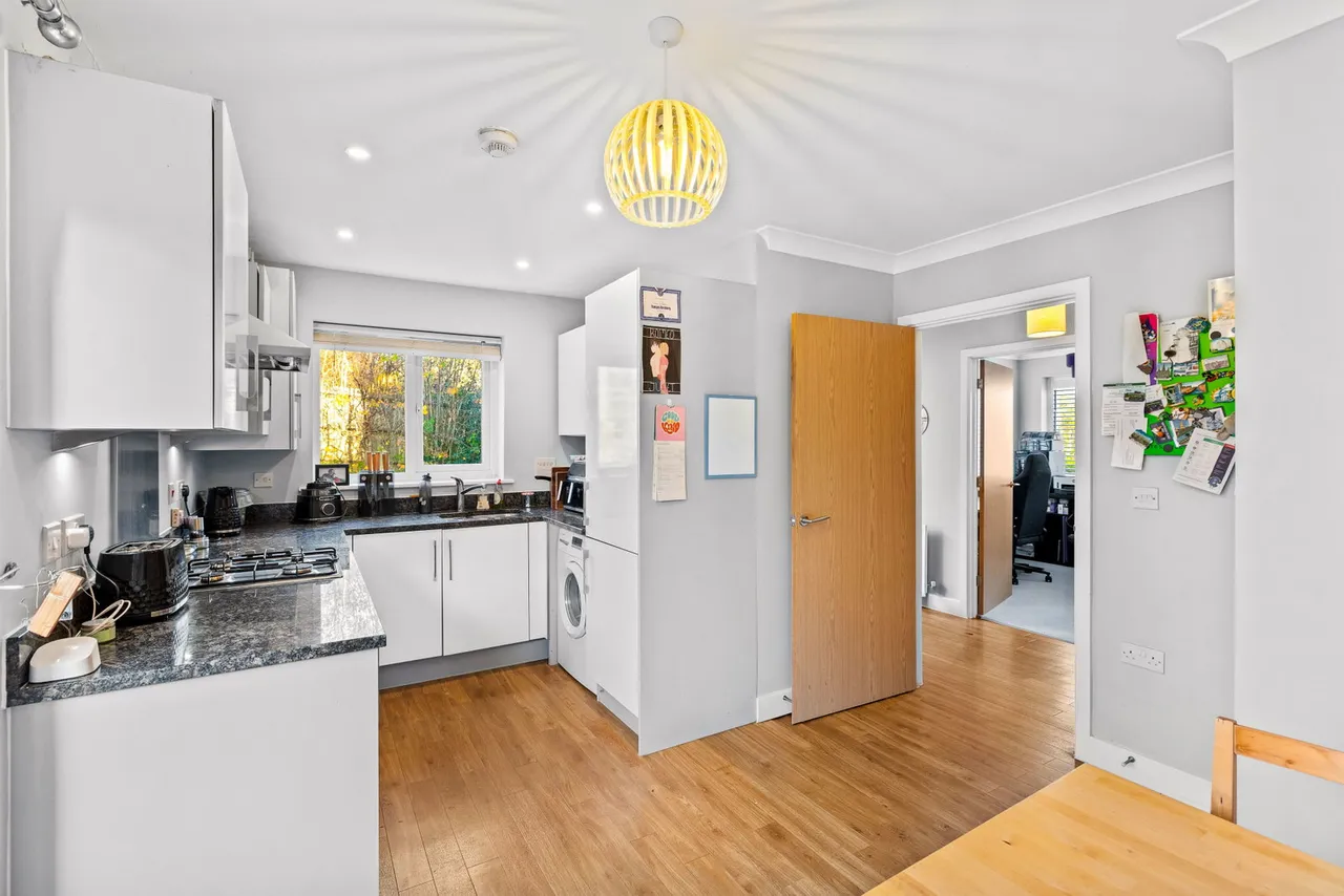 Bowden Way, Haywards Heath, RH16 4UA, photo 6