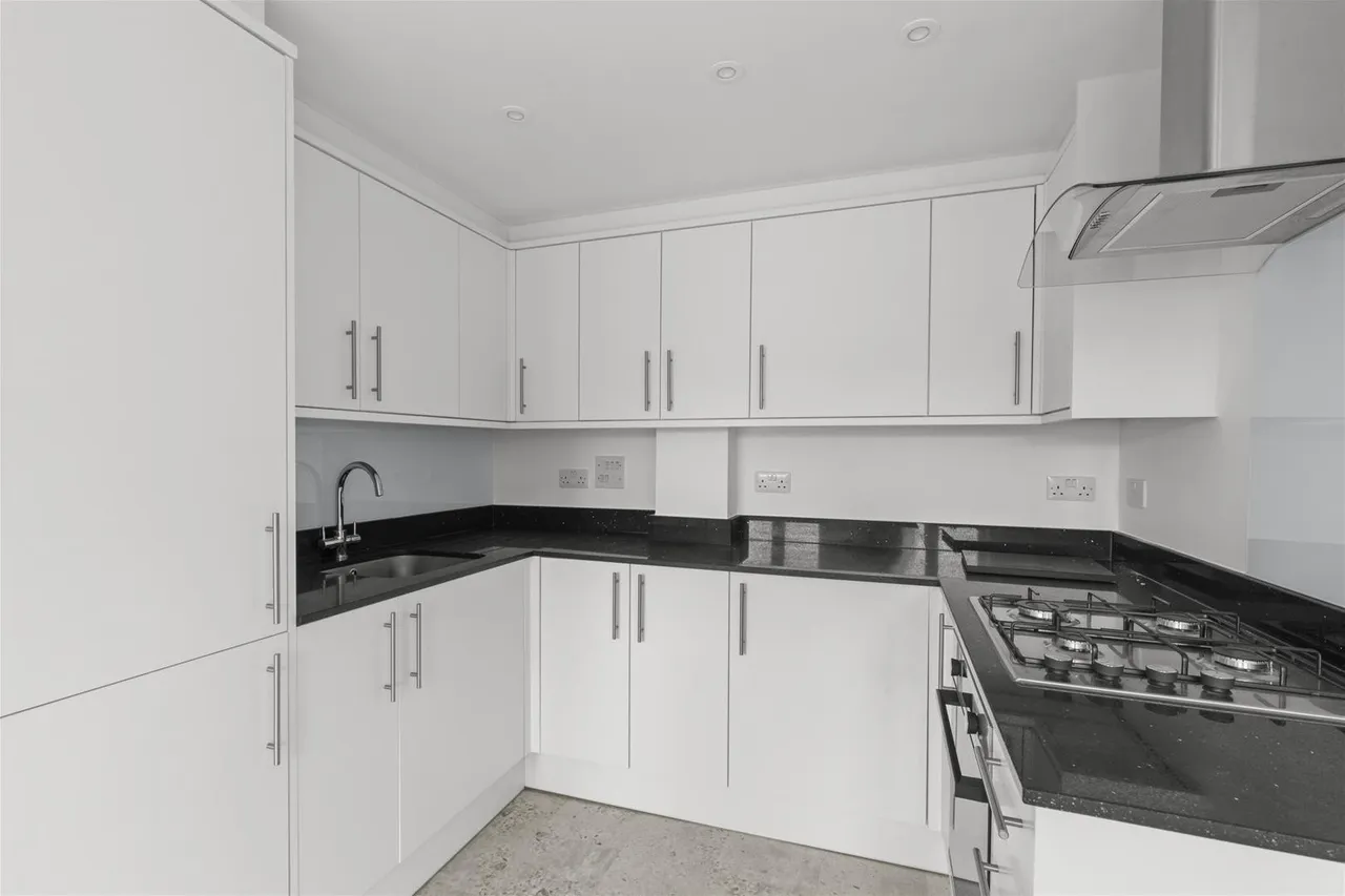 St. Marks Close, High Wycombe, HP13, photo 4