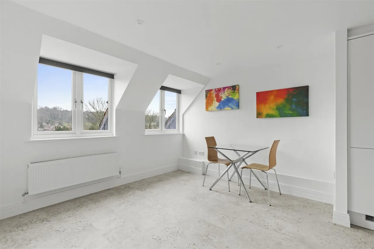 St. Marks Close, High Wycombe, HP13, photo 5