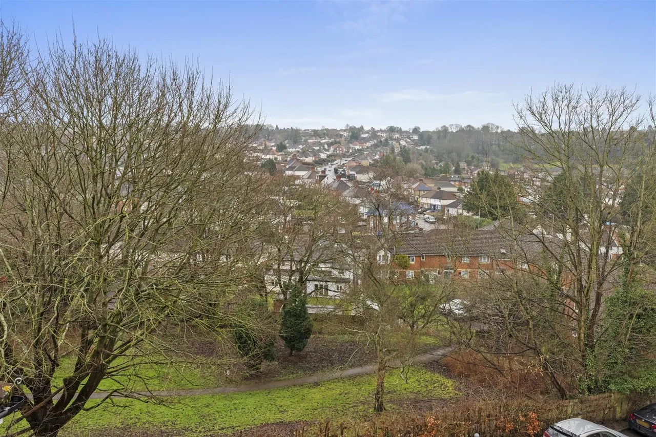 St. Marks Close, High Wycombe, HP13, photo 8