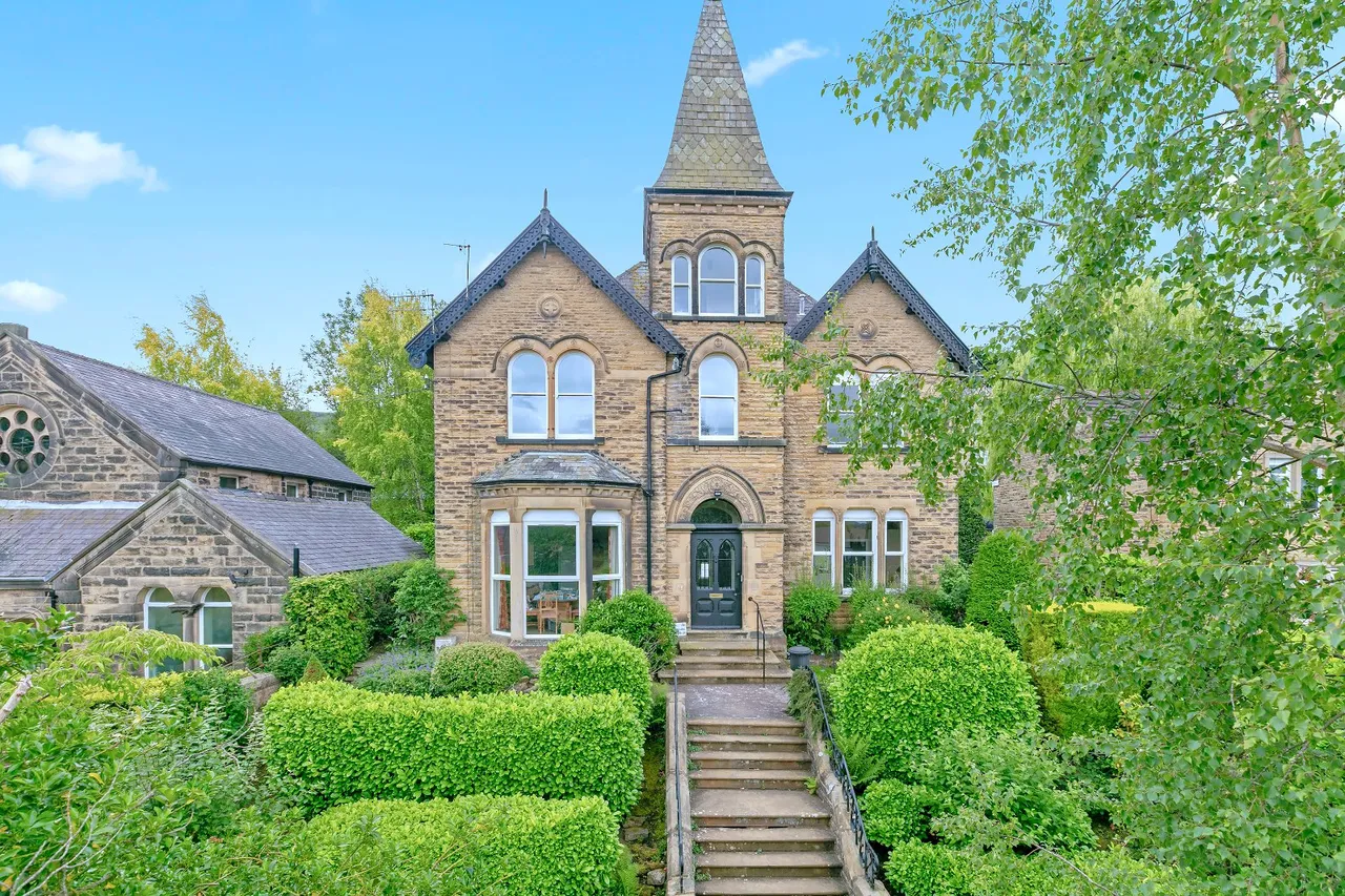 1 bed flat for sale, Queens Road, Ilkley, LS29