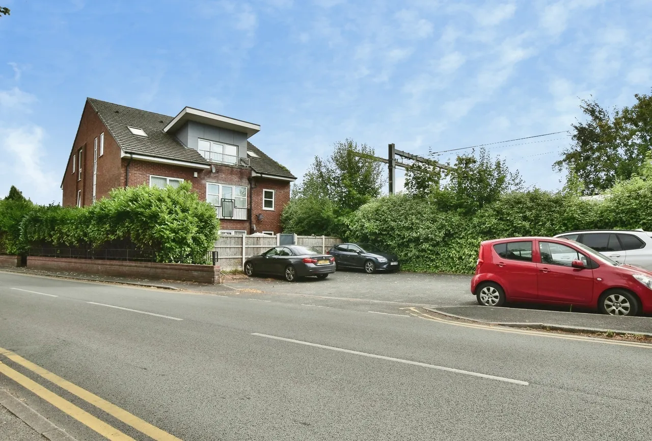 Linebank Green, Altrincham, Greater Manchester, WA14, photo 12