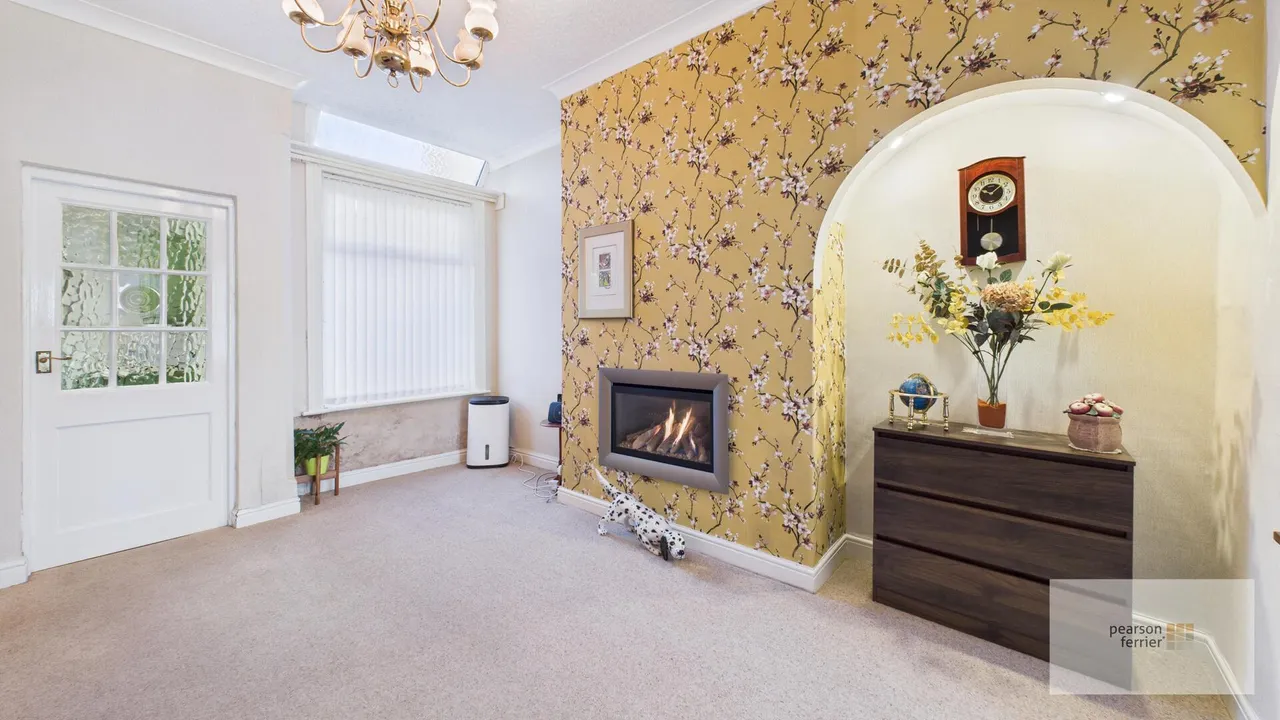 Walmersley Road, Bury, BL9 5ER, photo 4