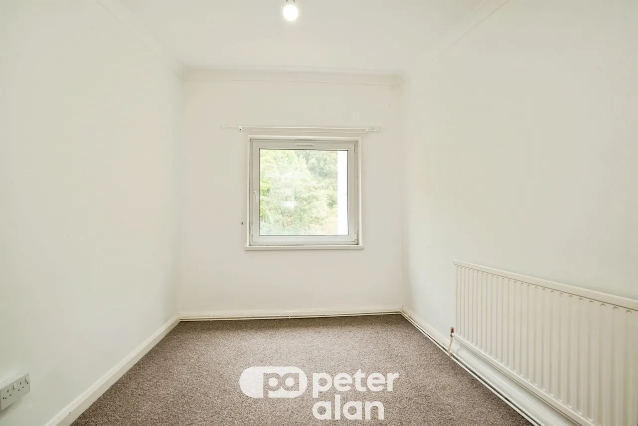 Afon Court Pontypool, NP4, photo 15