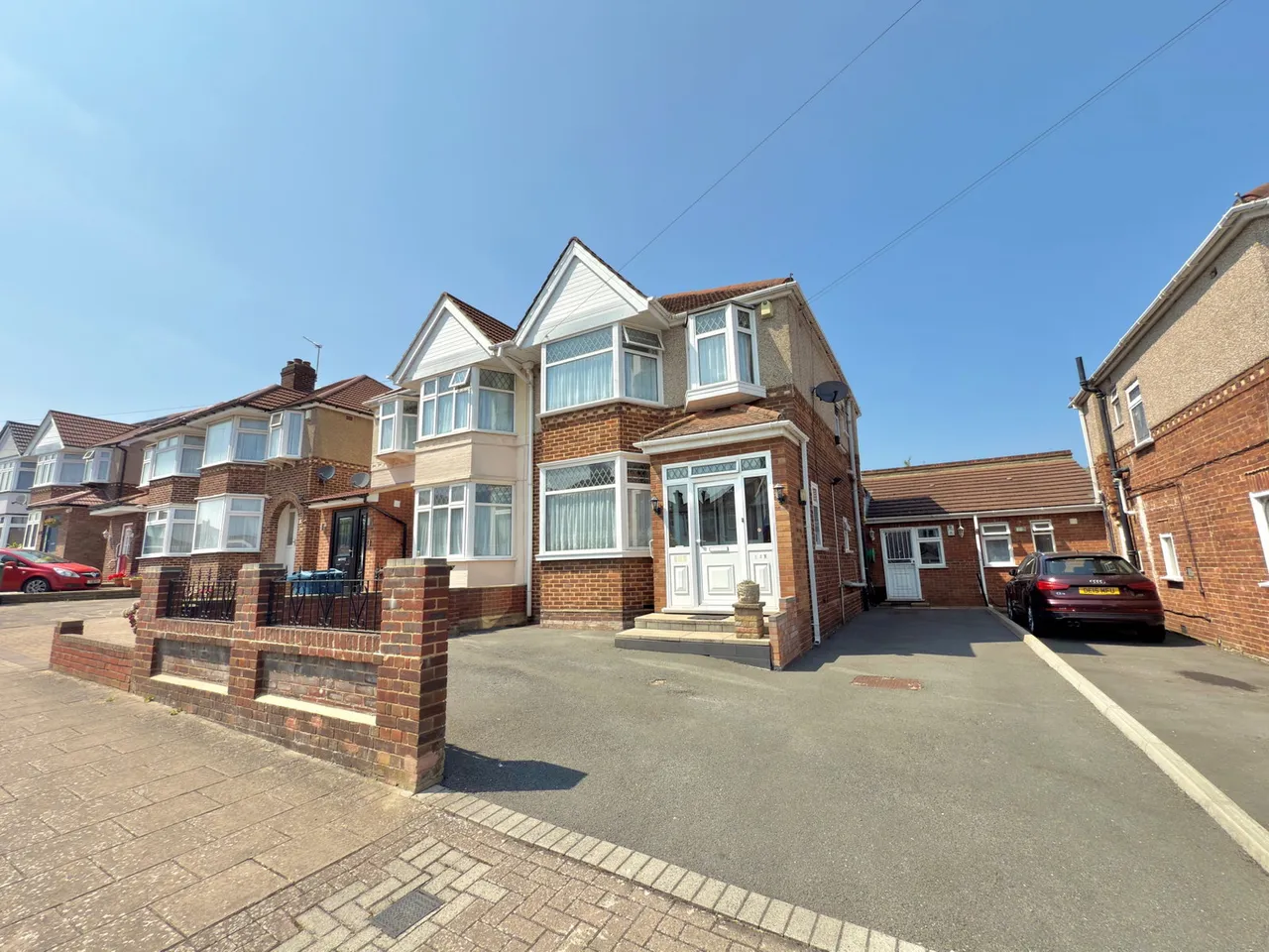 5 bed house for sale, Portland Crescent, Stanmore, HA7