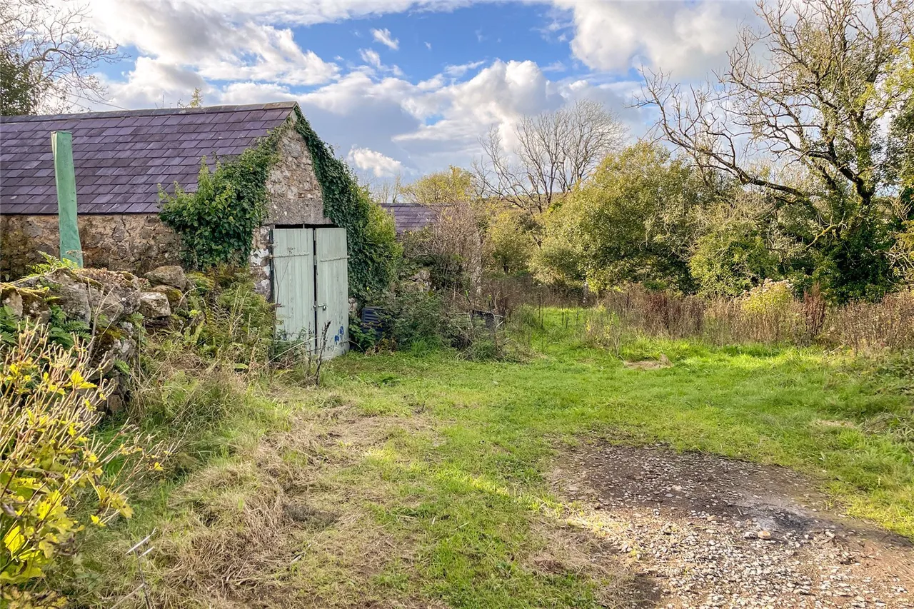 Llanbedrgoch, LL76, photo 8
