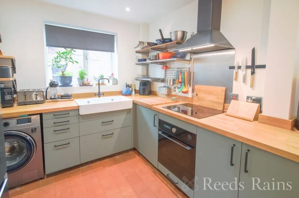 Heywood Road, Great Sutton, Cheshire, CH66, photo 11
