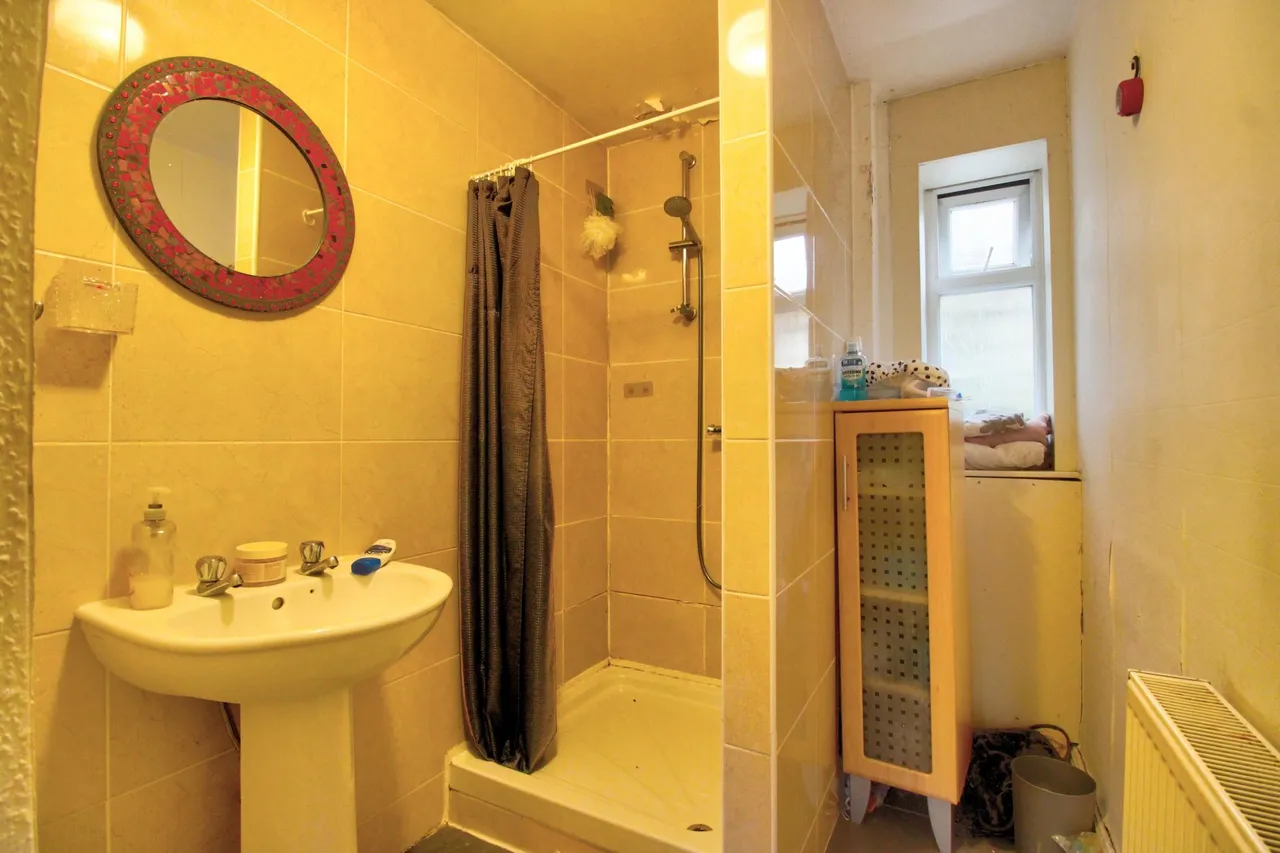 Clyffard Crescent, Newport, NP20, photo 4