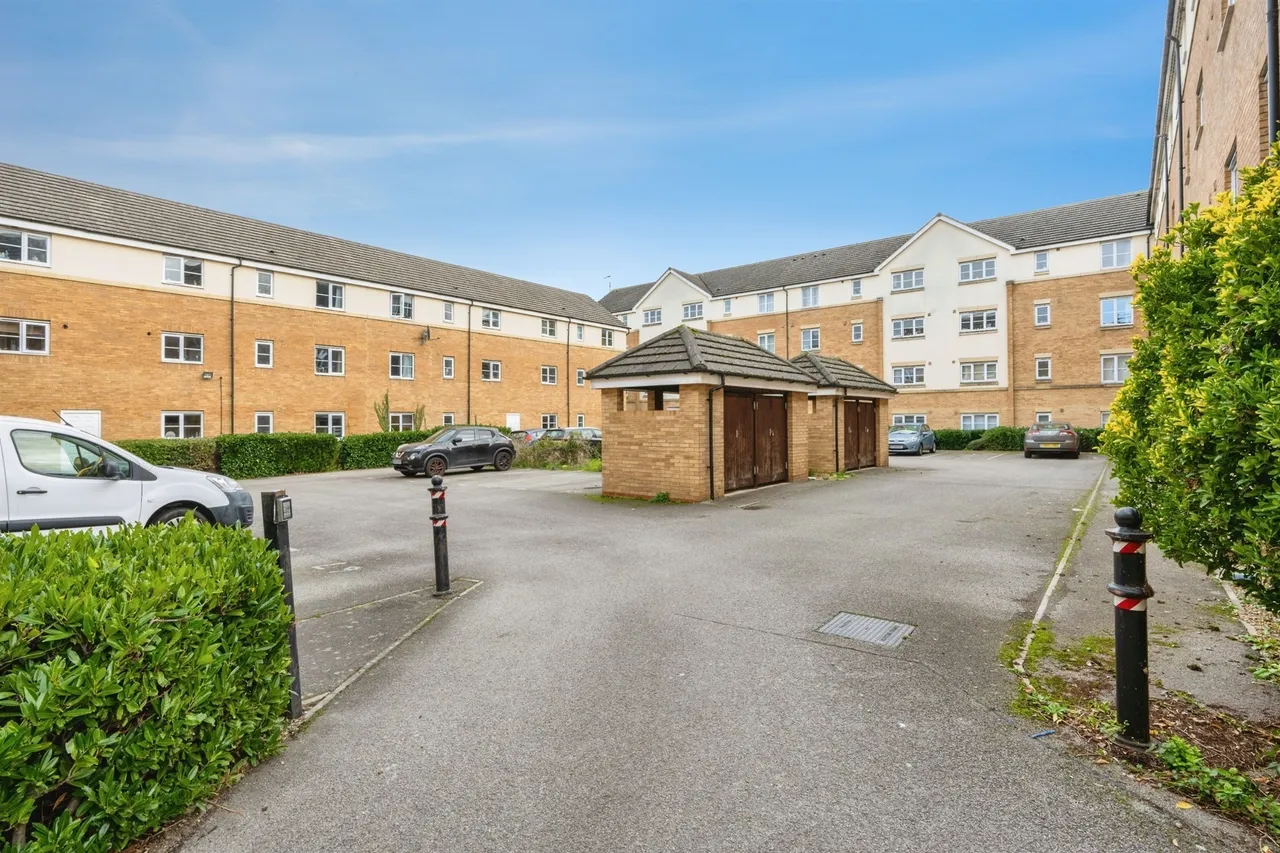 Crowe Road, Bedford, MK40, photo 8