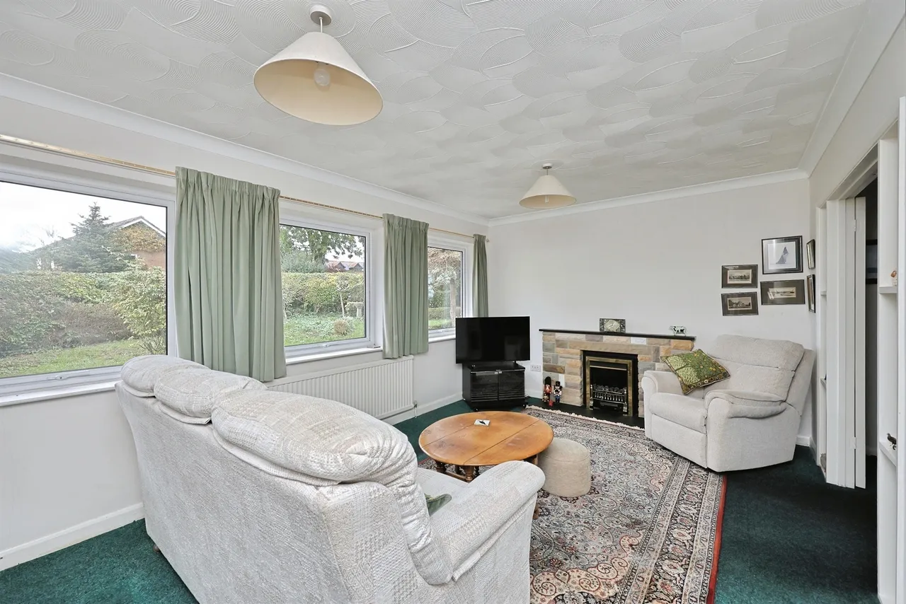 Applegarth, Wymondham, NR18, photo 2