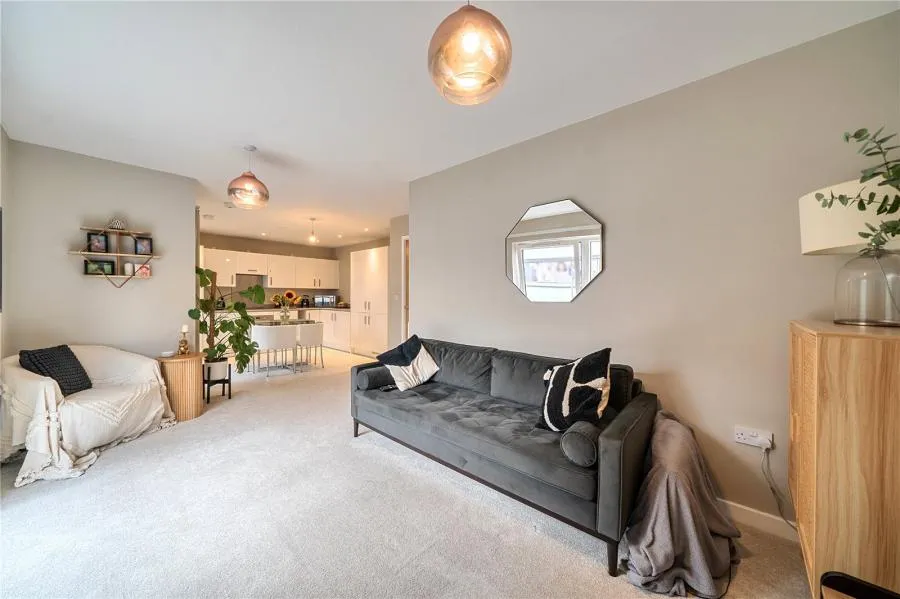 Arla Place, Ruislip, HA4, photo 3