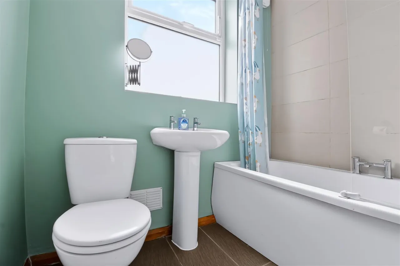 Northfield Avenue, Sawley, NG10, photo 7