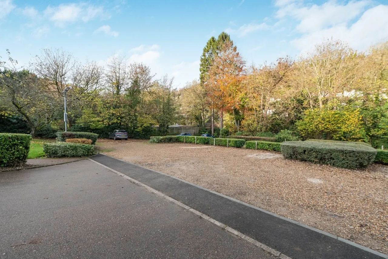Kearton Place, Croydon Road, CR3, photo 14
