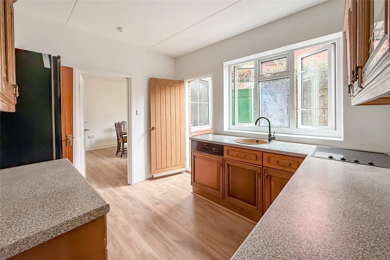 Ramsbury Road, St. Albans, AL1, photo 16