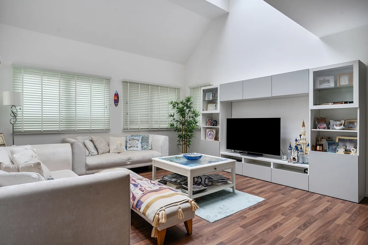 Baydon, Marlborough, SN8, photo 9