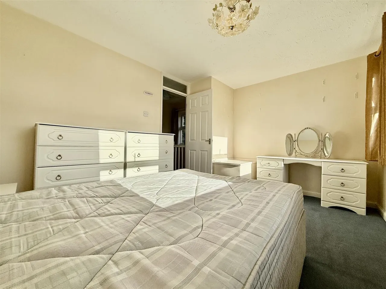 Ivory Close, Faversham, ME13, photo 8