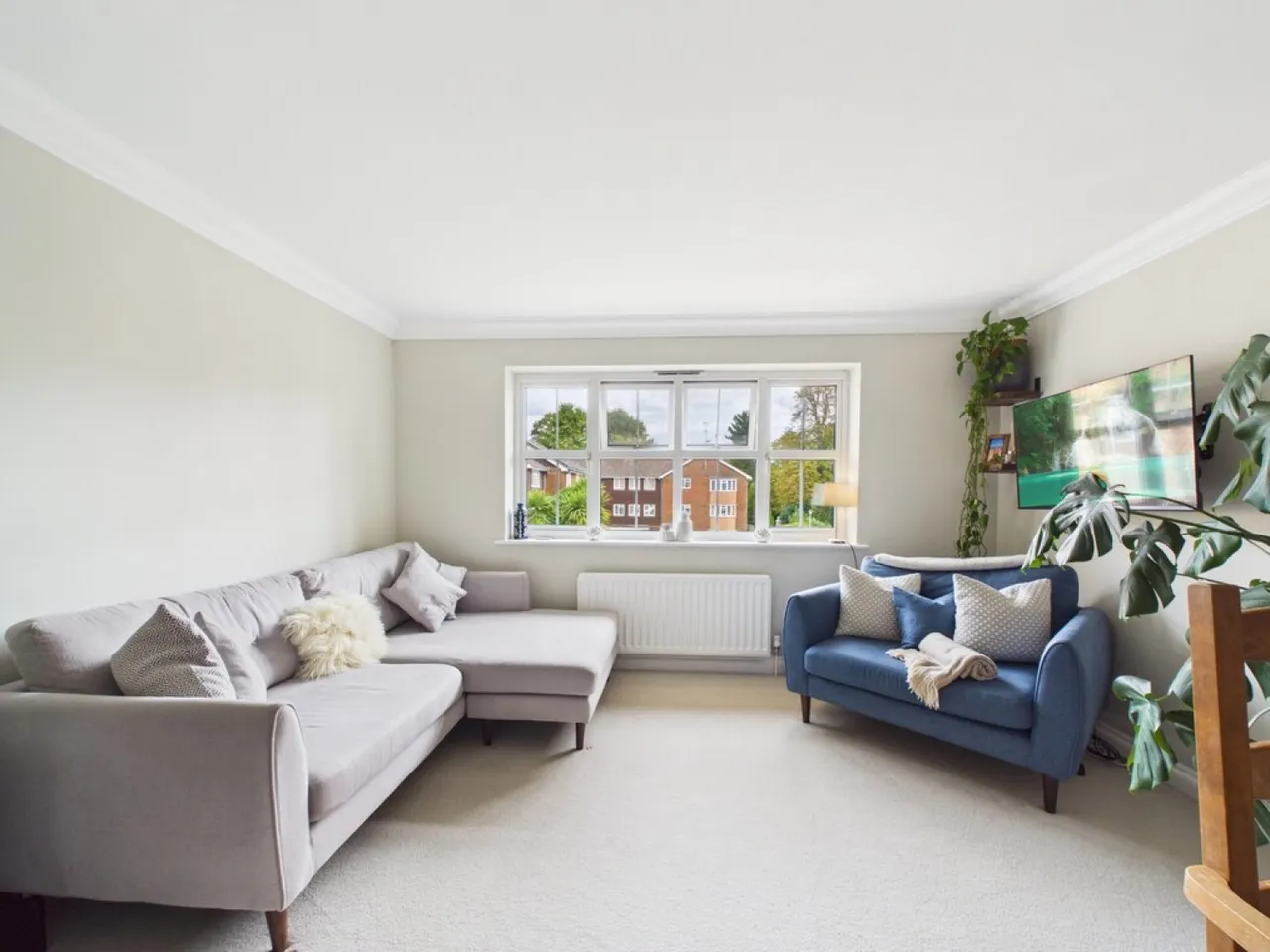 Rushams Road, Horsham, RH12, photo 8