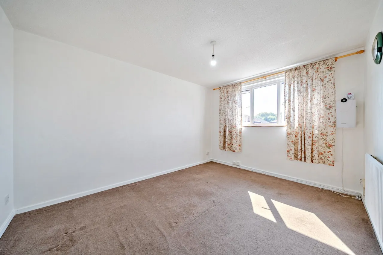 Campion Place, SE28, photo 7