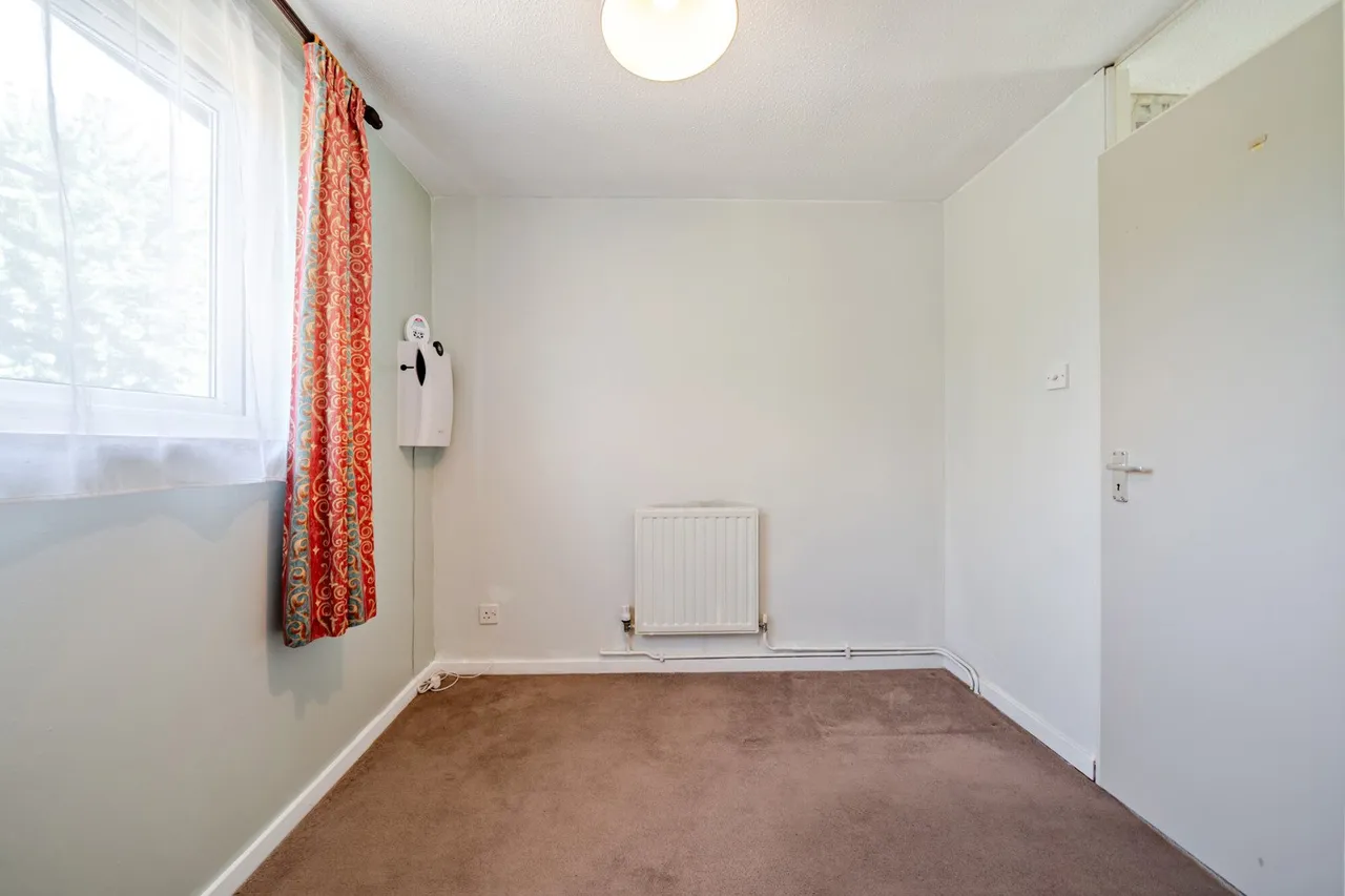 Campion Place, SE28, photo 17