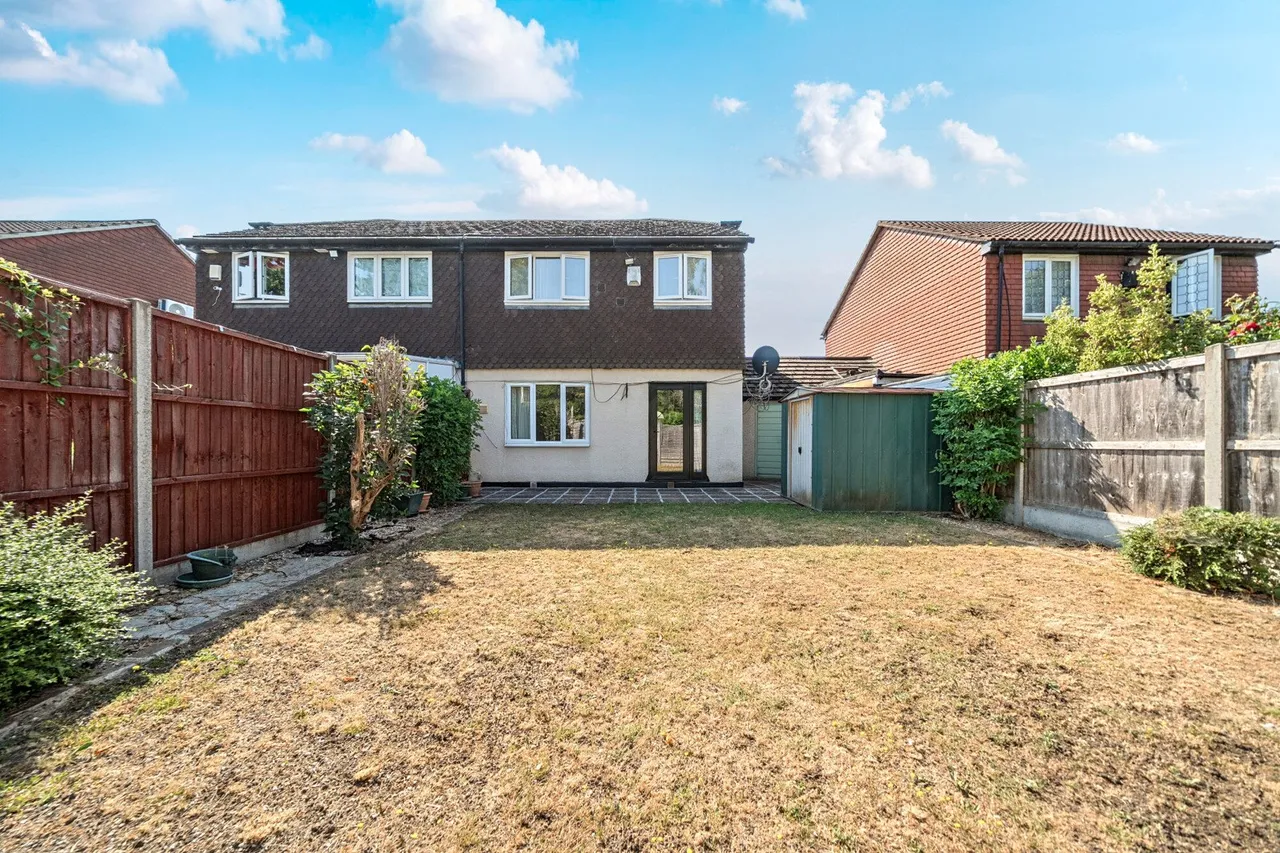 Campion Place, SE28, photo 4