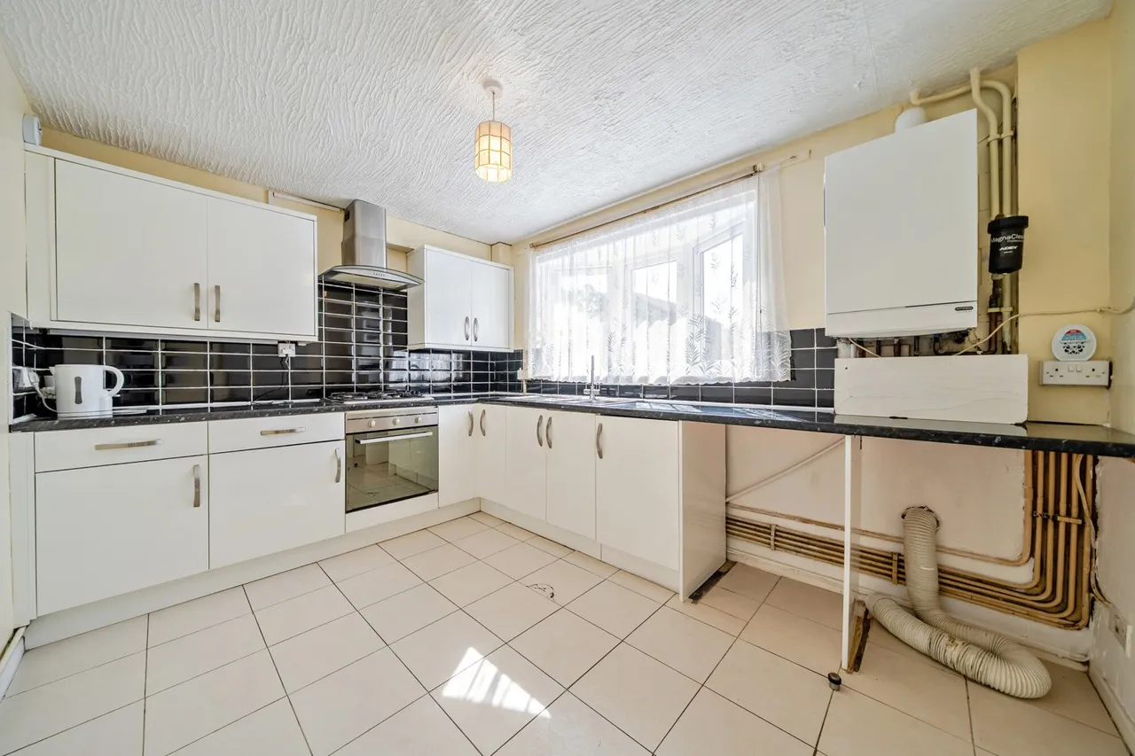 Campion Place, SE28, photo 12