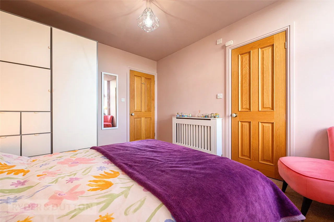 Deer Hill End Road, Meltham, HD9, photo 13