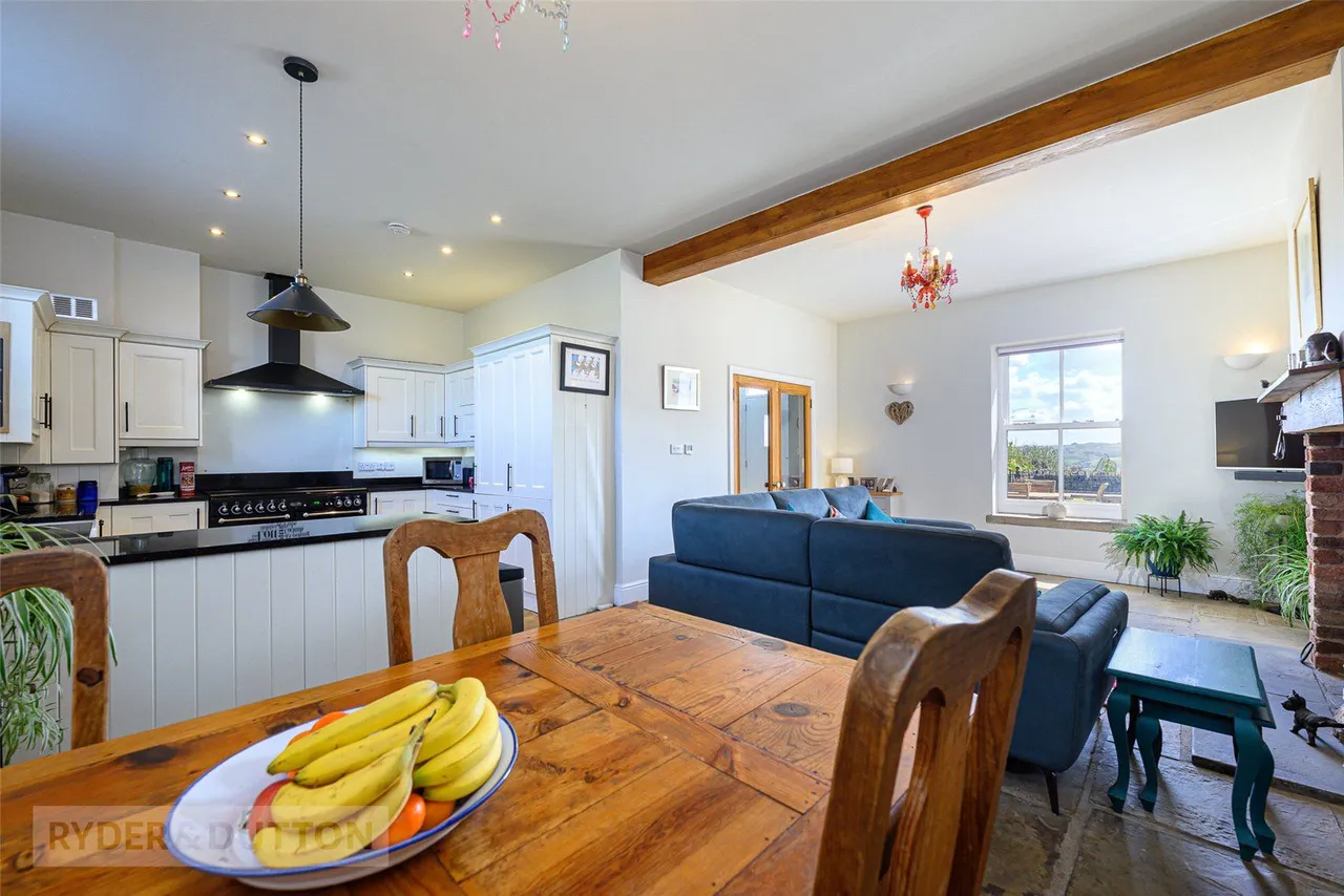 Deer Hill End Road, Meltham, HD9, photo 7