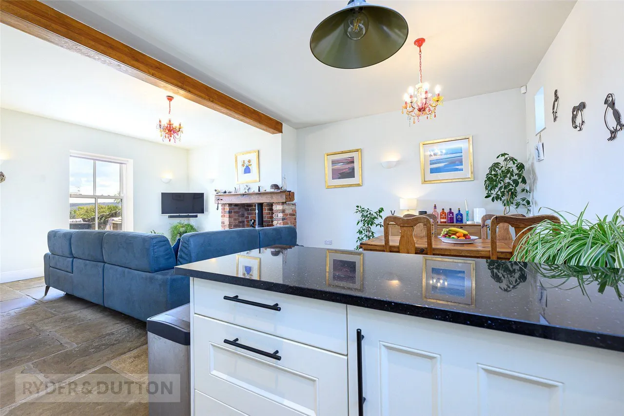 Deer Hill End Road, Meltham, HD9, photo 6