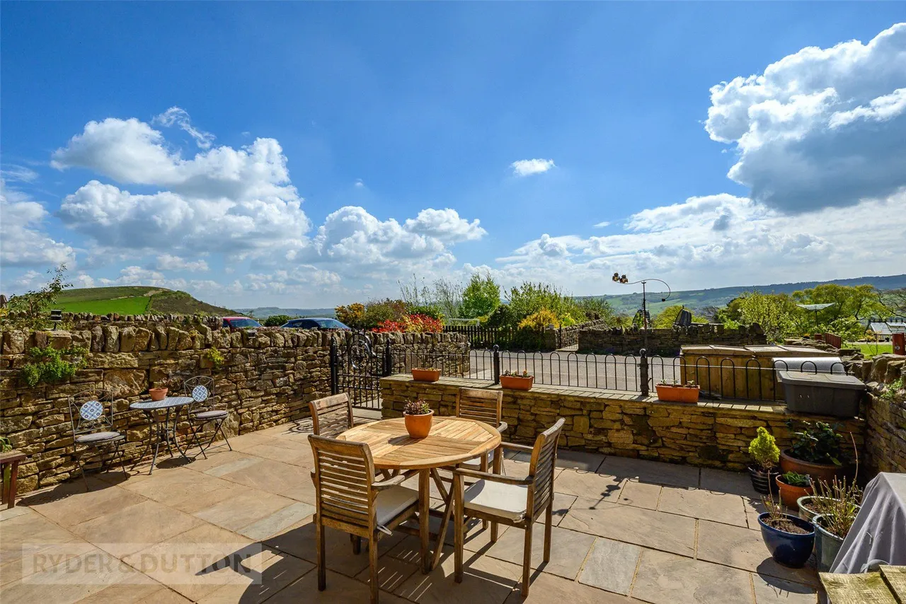 Deer Hill End Road, Meltham, HD9, photo 25