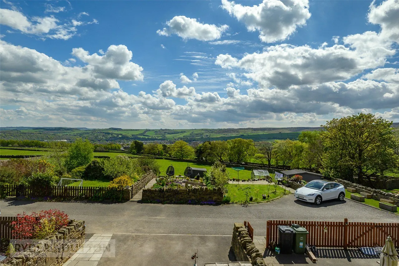 Deer Hill End Road, Meltham, HD9, photo 26