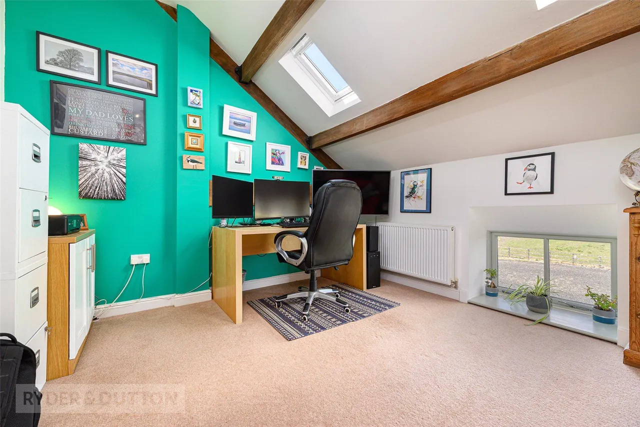 Deer Hill End Road, Meltham, HD9, photo 23