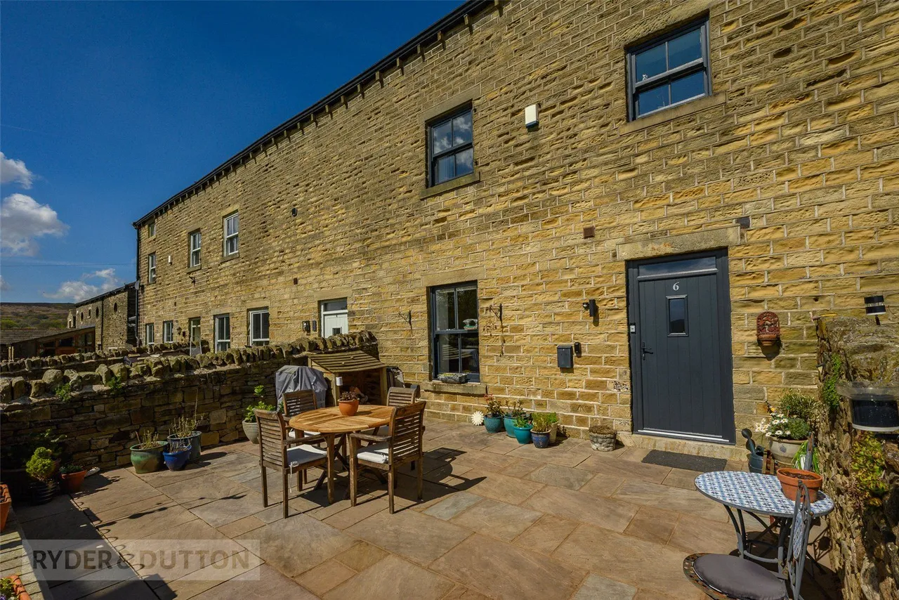Deer Hill End Road, Meltham, HD9, photo 30