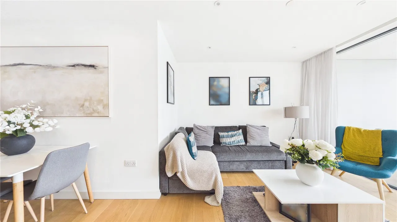 Southwark Bridge Road, London, SE1, photo 8