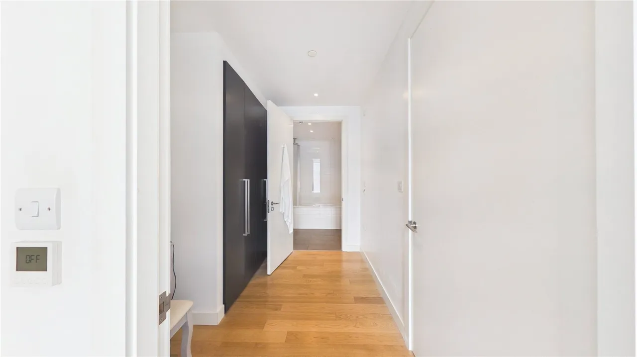 Southwark Bridge Road, London, SE1, photo 23