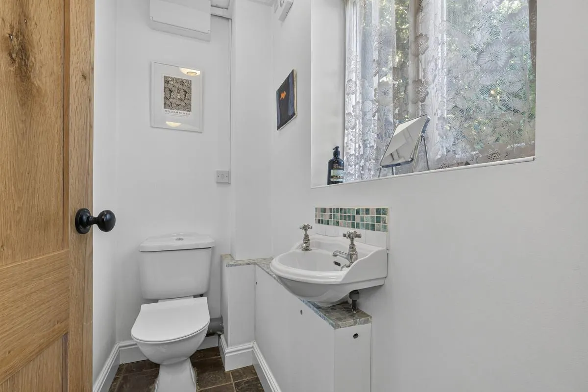 The Green, Broadwell, CV23, photo 14