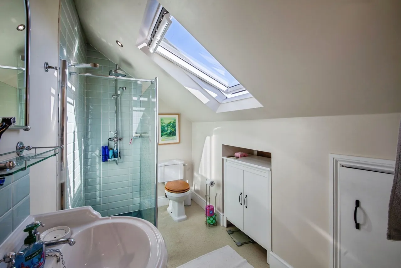 Broom Road, Rotherham, S60, photo 22