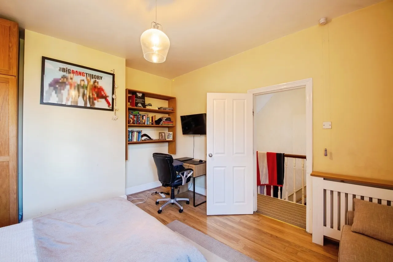 Broom Road, Rotherham, S60, photo 18