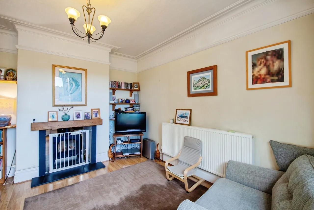 Broom Road, Rotherham, S60, photo 10
