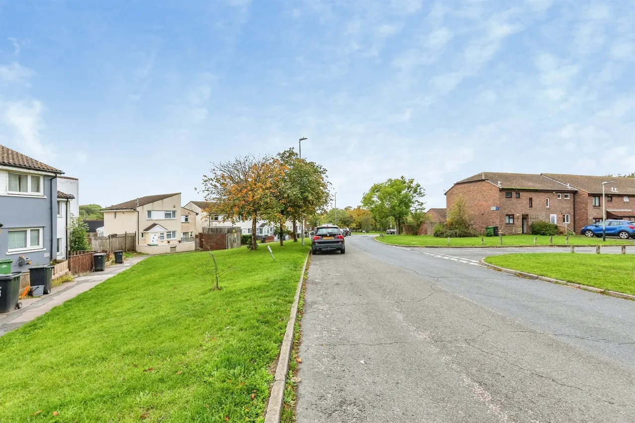 Howlett Close, St. Leonards-On-Sea, TN38, photo 22