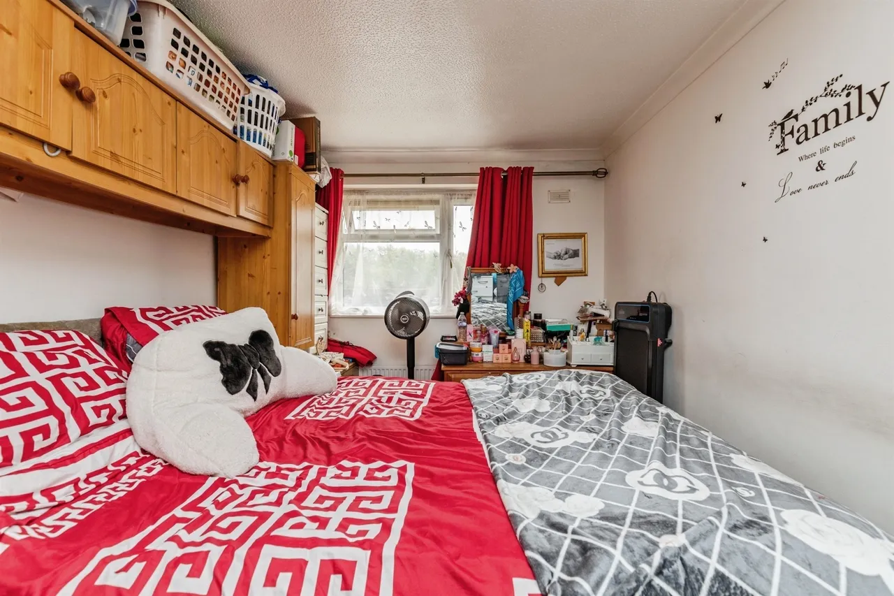 Howlett Close, St. Leonards-On-Sea, TN38, photo 18