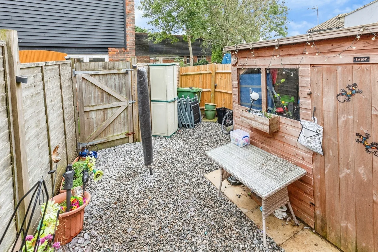 Howlett Close, St. Leonards-On-Sea, TN38, photo 20